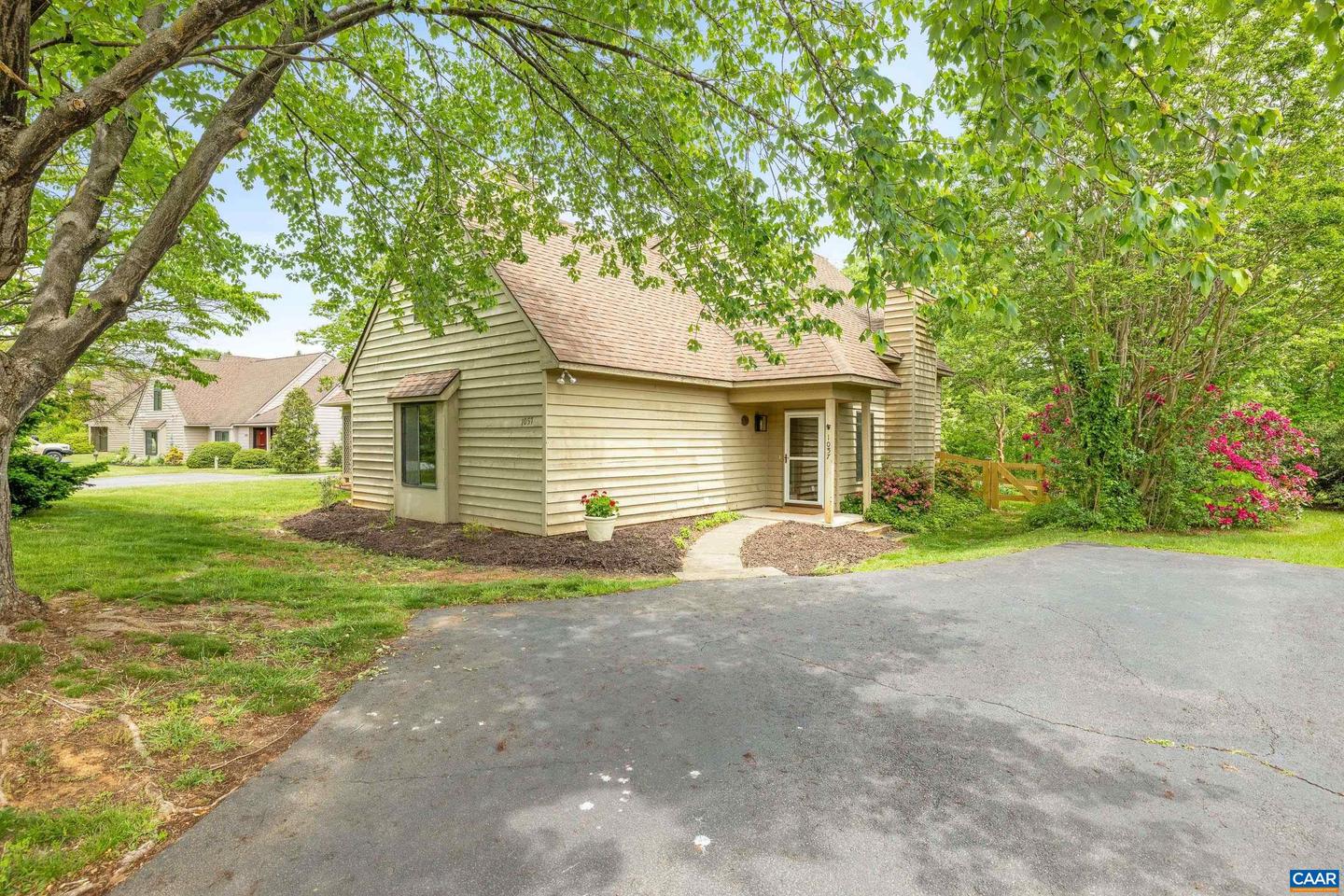 1057 HIGHLANDS DR, CHARLOTTESVILLE, Virginia 22901, 4 Bedrooms Bedrooms, ,2 BathroomsBathrooms,Residential,For sale,1057 HIGHLANDS DR,664553 MLS # 664553