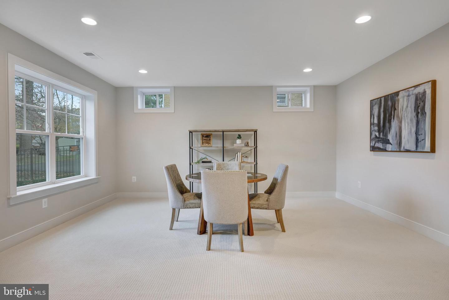 3013 N TORONTO ST, ARLINGTON, Virginia 22213, 4 Bedrooms Bedrooms, ,3 BathroomsBathrooms,Residential,For sale,3013 N TORONTO ST,VAAR2057506 MLS # VAAR2057506