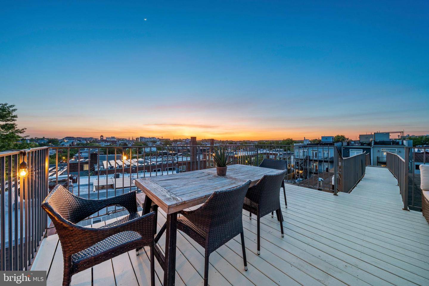 731 FAIRMONT ST NW #2, WASHINGTON, District Of Columbia 20001, 3 Bedrooms Bedrooms, 5 Rooms Rooms,3 BathroomsBathrooms,Residential,For sale,731 FAIRMONT ST NW #2,DCDC2200780 MLS # DCDC2200780