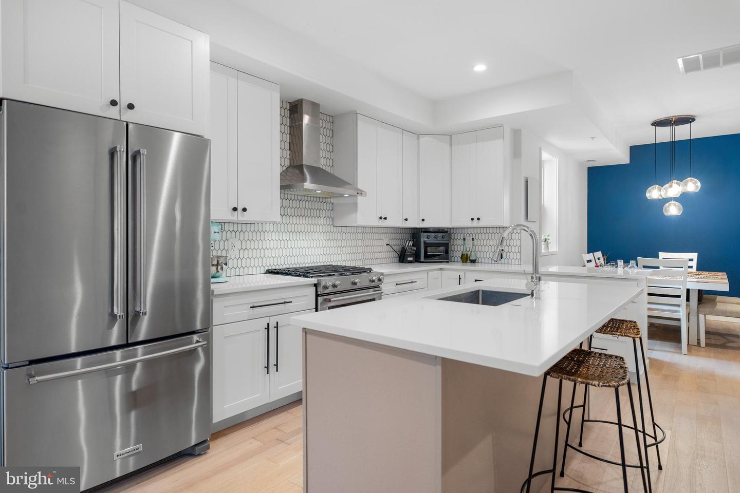 731 FAIRMONT ST NW #2, WASHINGTON, District Of Columbia 20001, 3 Bedrooms Bedrooms, 5 Rooms Rooms,3 BathroomsBathrooms,Residential,For sale,731 FAIRMONT ST NW #2,DCDC2200780 MLS # DCDC2200780