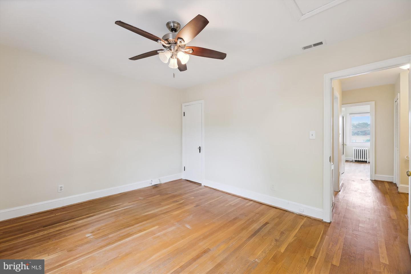129 JEFFERSON ST NW, WASHINGTON, District Of Columbia 20011, 3 Bedrooms Bedrooms, ,3 BathroomsBathrooms,Residential,For sale,129 JEFFERSON ST NW,DCDC2200680 MLS # DCDC2200680