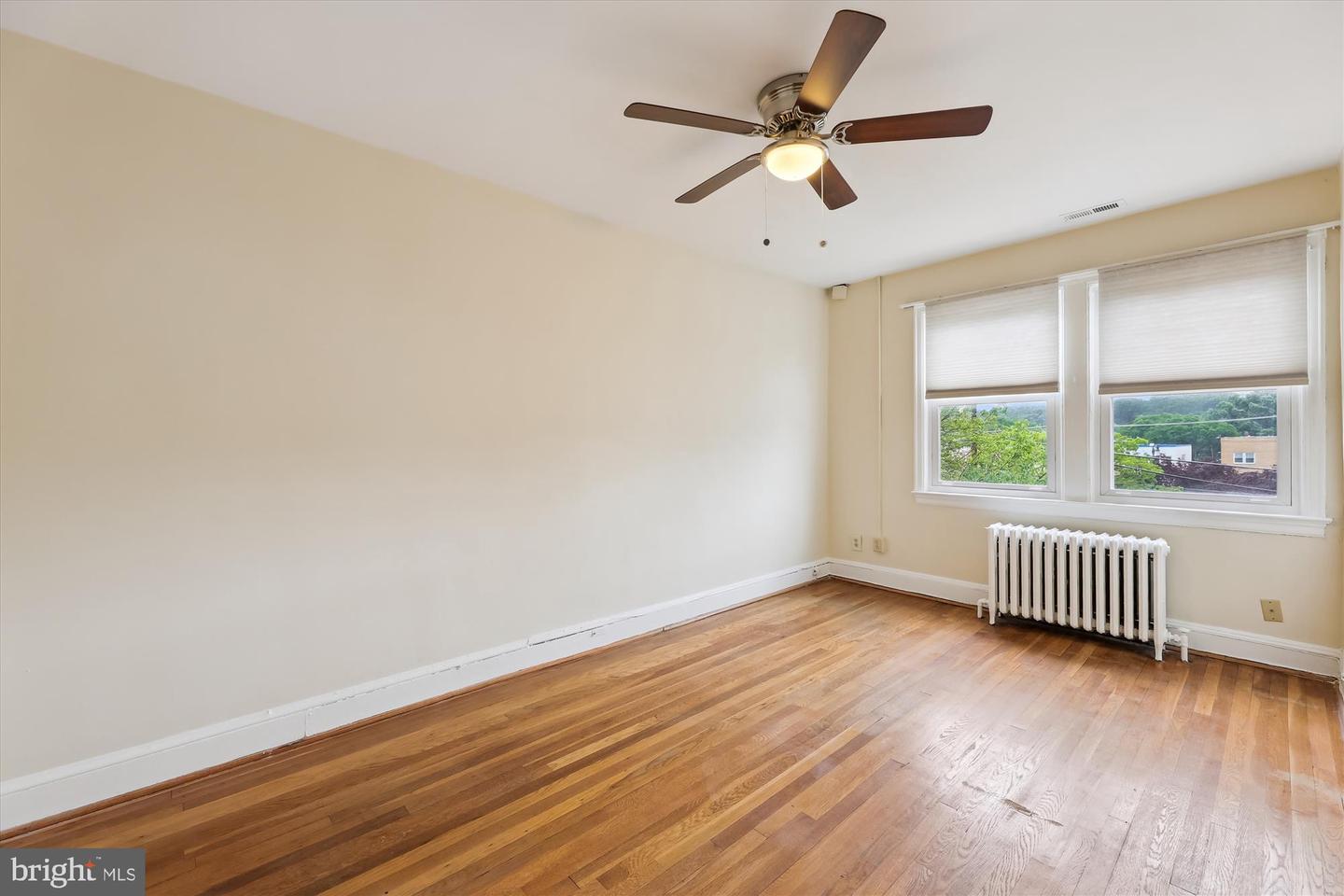 129 JEFFERSON ST NW, WASHINGTON, District Of Columbia 20011, 3 Bedrooms Bedrooms, ,3 BathroomsBathrooms,Residential,For sale,129 JEFFERSON ST NW,DCDC2200680 MLS # DCDC2200680