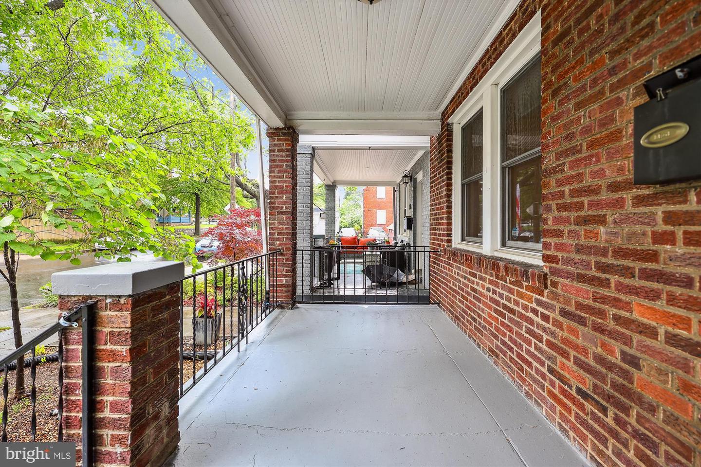 129 JEFFERSON ST NW, WASHINGTON, District Of Columbia 20011, 3 Bedrooms Bedrooms, ,3 BathroomsBathrooms,Residential,For sale,129 JEFFERSON ST NW,DCDC2200680 MLS # DCDC2200680