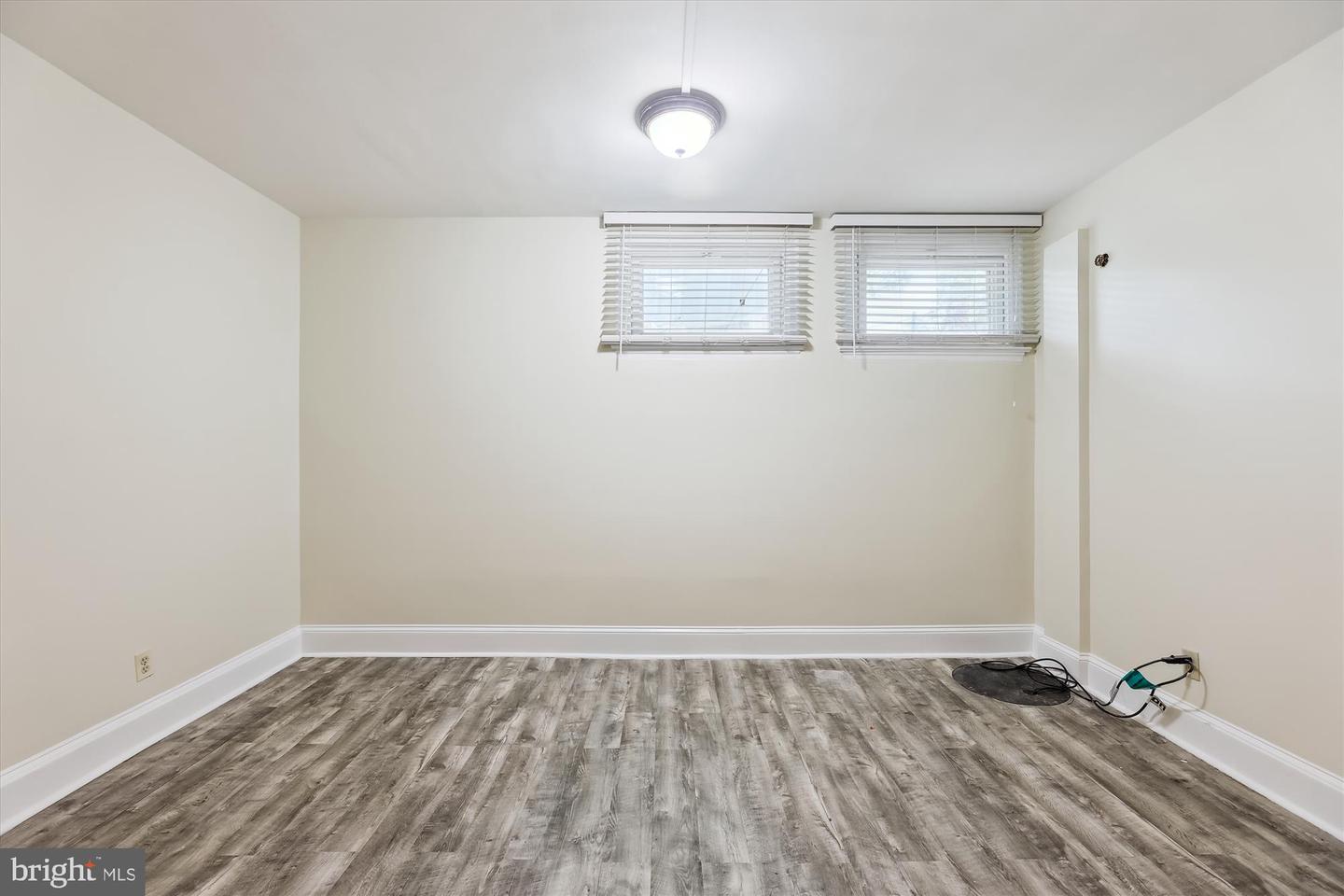 129 JEFFERSON ST NW, WASHINGTON, District Of Columbia 20011, 3 Bedrooms Bedrooms, ,3 BathroomsBathrooms,Residential,For sale,129 JEFFERSON ST NW,DCDC2200680 MLS # DCDC2200680
