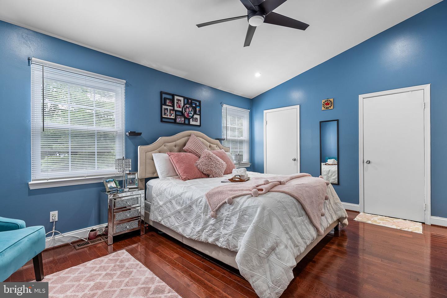 7929 GUNSTON WOODS PL, LORTON, Virginia 22079, 4 Bedrooms Bedrooms, ,3 BathroomsBathrooms,Residential,For sale,7929 GUNSTON WOODS PL,VAFX2240942 MLS # VAFX2240942