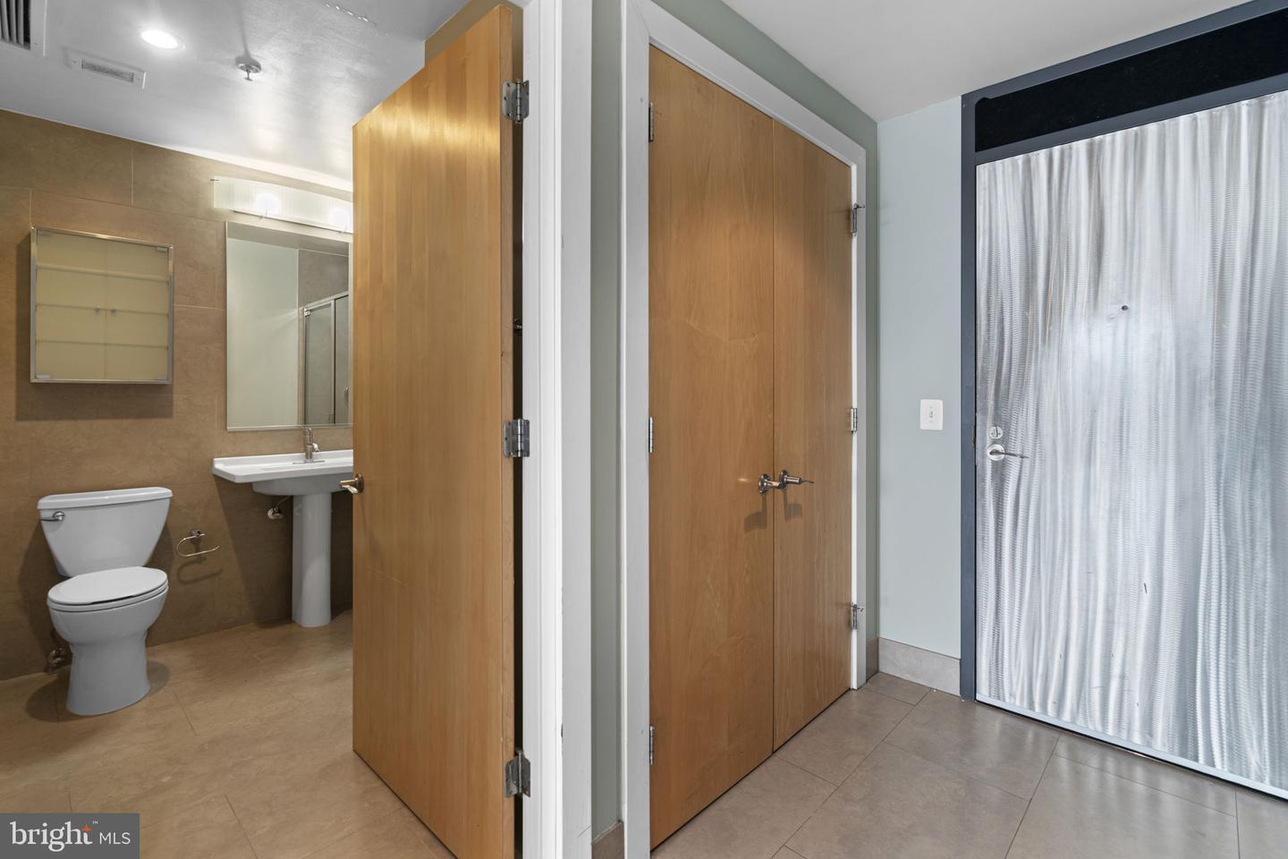 1133 14TH ST NW #1005, WASHINGTON, District Of Columbia 20005, ,1 BathroomBathrooms,Residential,For sale,1133 14TH ST NW #1005,DCDC2200732 MLS # DCDC2200732
