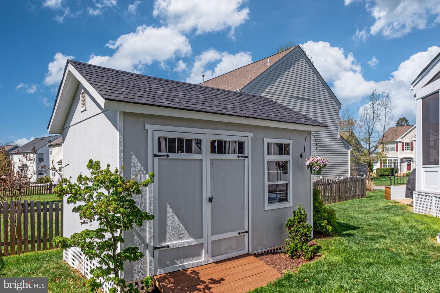 9278 GLEN MEADOW LN, BRISTOW, Virginia 20136, 5 Bedrooms Bedrooms, ,3 BathroomsBathrooms,Residential,For sale,9278 GLEN MEADOW LN,VAPW2094726 MLS # VAPW2094726