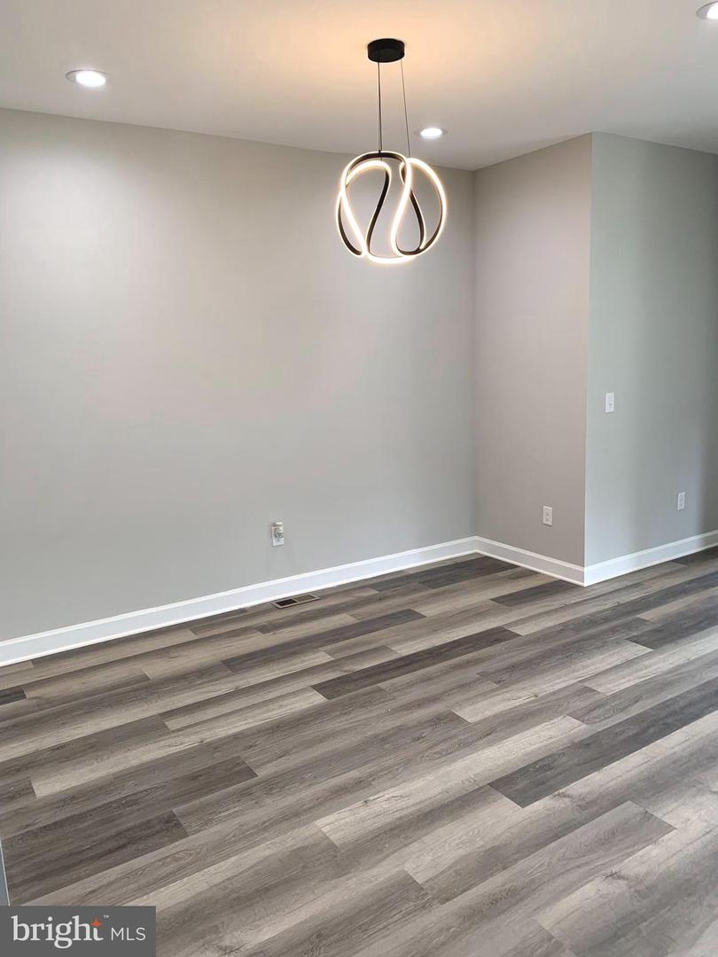 15477 NORMAN RD., CULPEPER, Virginia 22701, 3 Bedrooms Bedrooms, ,2 BathroomsBathrooms,Residential,For sale,15477 NORMAN RD.,VACU2010594 MLS # VACU2010594