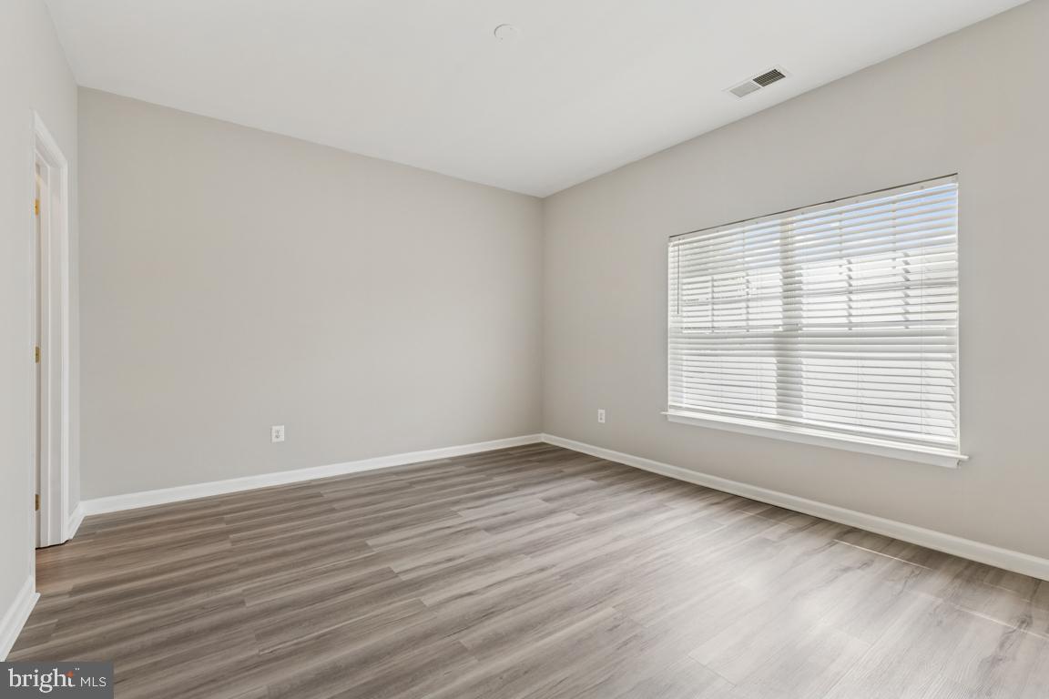 8868 SONG SPARROW DR, GAINESVILLE, Virginia 20155, 5 Bedrooms Bedrooms, ,3 BathroomsBathrooms,Residential,For sale,8868 SONG SPARROW DR,VAPW2094742 MLS # VAPW2094742