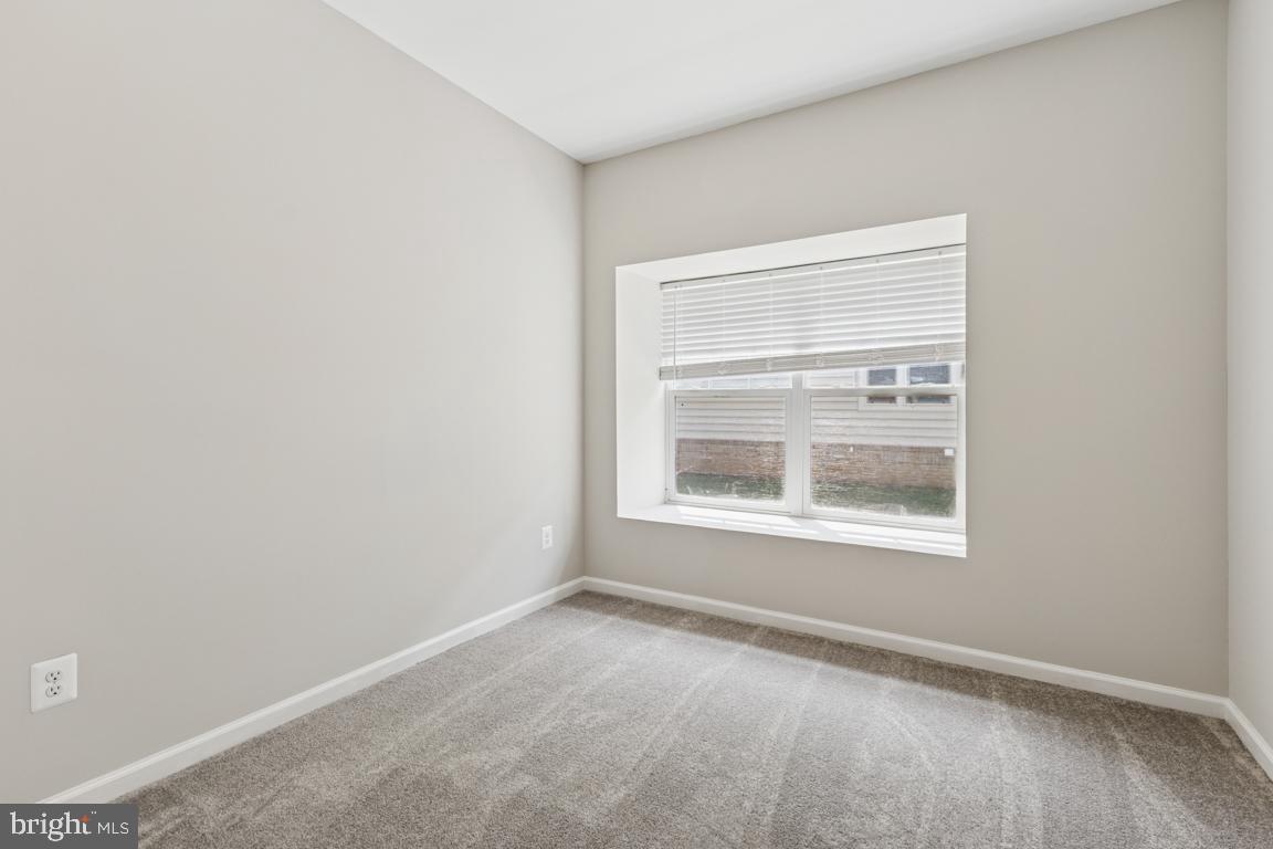8868 SONG SPARROW DR, GAINESVILLE, Virginia 20155, 5 Bedrooms Bedrooms, ,3 BathroomsBathrooms,Residential,For sale,8868 SONG SPARROW DR,VAPW2094742 MLS # VAPW2094742