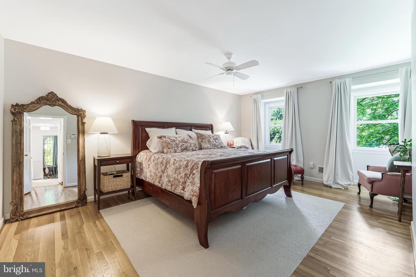 723 FOREST RIDGE DR, GREAT FALLS, Virginia 22066, 4 Bedrooms Bedrooms, ,2 BathroomsBathrooms,Residential,For sale,723 FOREST RIDGE DR,VAFX2241074 MLS # VAFX2241074
