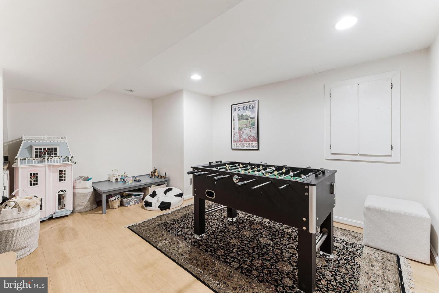 723 FOREST RIDGE DR, GREAT FALLS, Virginia 22066, 4 Bedrooms Bedrooms, ,2 BathroomsBathrooms,Residential,For sale,723 FOREST RIDGE DR,VAFX2241074 MLS # VAFX2241074