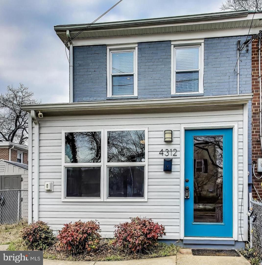 4312 POLK ST NE, WASHINGTON, District Of Columbia 20019, 3 Bedrooms Bedrooms, ,2 BathroomsBathrooms,Residential,For sale,4312 POLK ST NE,DCDC2200834 MLS # DCDC2200834