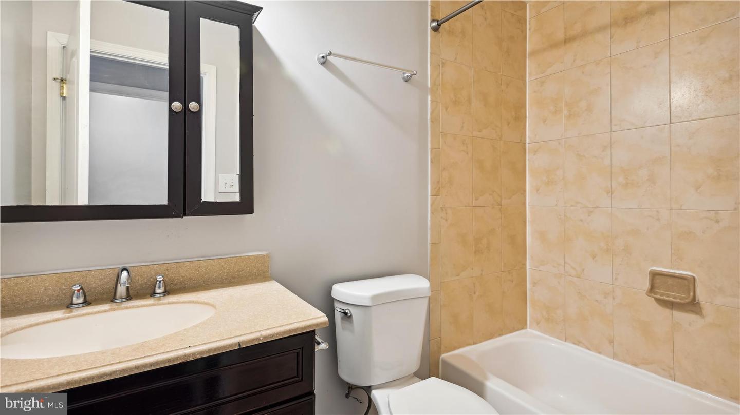 1321 W ST SE, WASHINGTON, District Of Columbia 20020, 2 Bedrooms Bedrooms, ,2 BathroomsBathrooms,Residential,For sale,1321 W ST SE,DCDC2200788 MLS # DCDC2200788