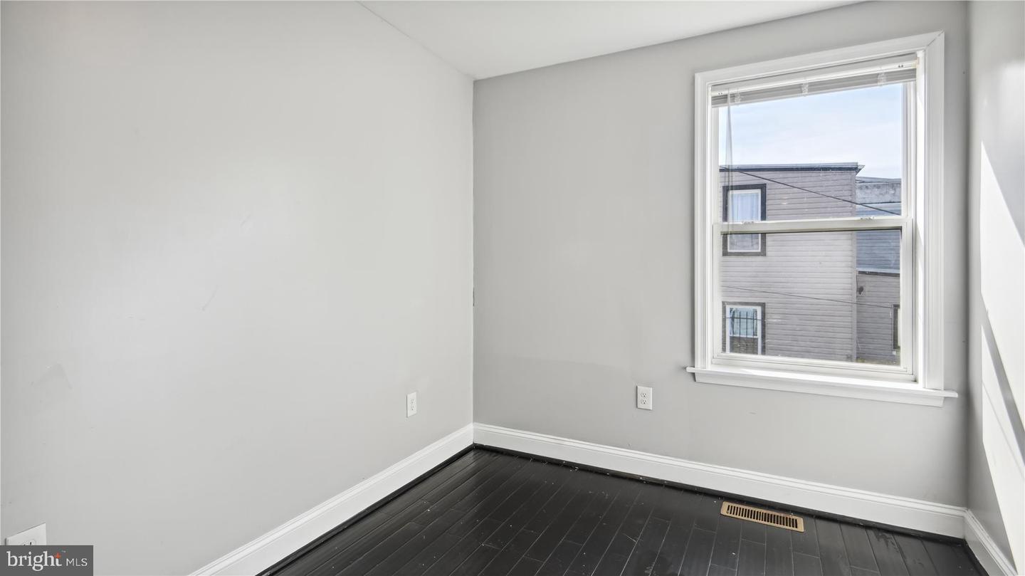1321 W ST SE, WASHINGTON, District Of Columbia 20020, 2 Bedrooms Bedrooms, ,2 BathroomsBathrooms,Residential,For sale,1321 W ST SE,DCDC2200788 MLS # DCDC2200788