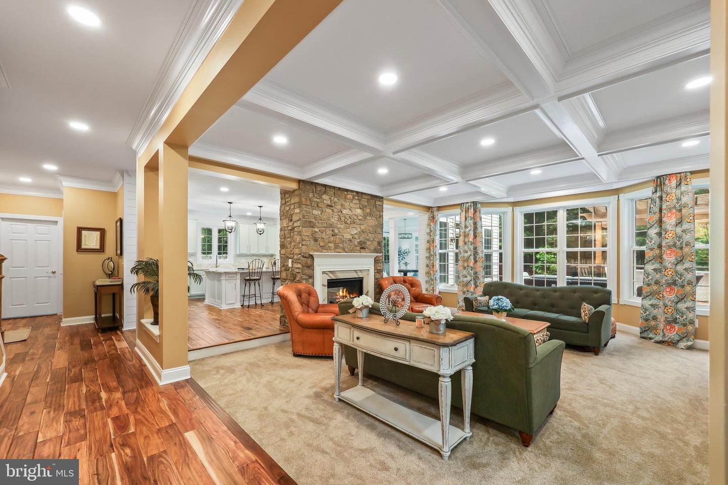 519 CARDINAL LN, WARRENTON, Virginia 20186, 5 Bedrooms Bedrooms, ,4 BathroomsBathrooms,Residential,For sale,519 CARDINAL LN,VAFQ2016646 MLS # VAFQ2016646