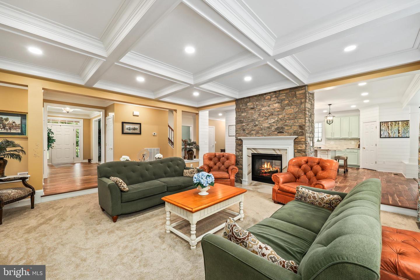 519 CARDINAL LN, WARRENTON, Virginia 20186, 5 Bedrooms Bedrooms, ,4 BathroomsBathrooms,Residential,For sale,519 CARDINAL LN,VAFQ2016646 MLS # VAFQ2016646
