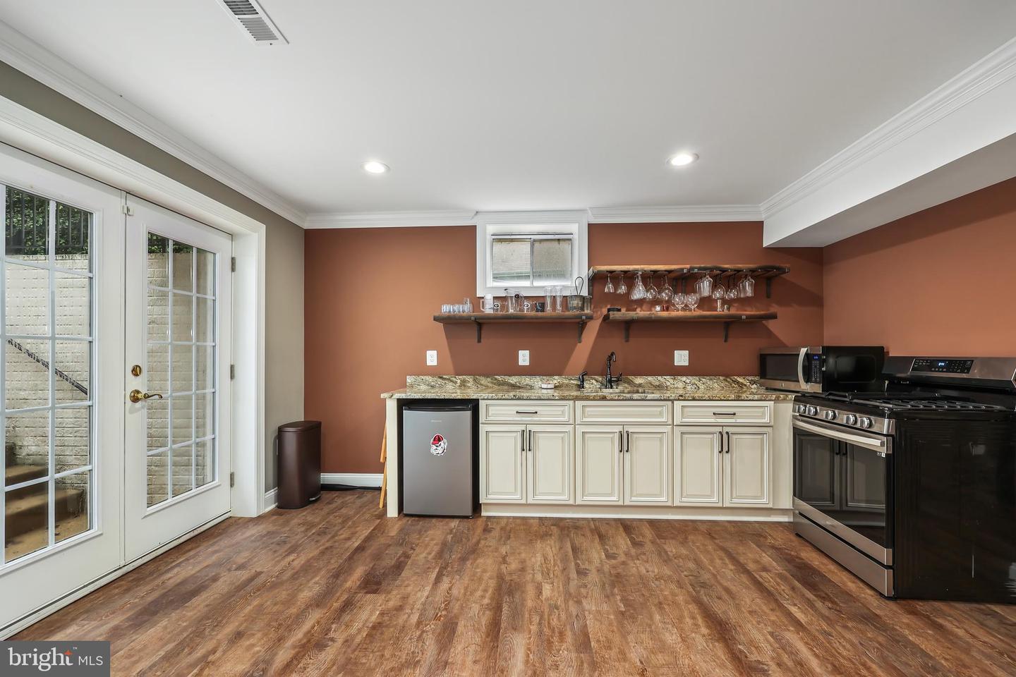 519 CARDINAL LN, WARRENTON, Virginia 20186, 5 Bedrooms Bedrooms, ,4 BathroomsBathrooms,Residential,For sale,519 CARDINAL LN,VAFQ2016646 MLS # VAFQ2016646
