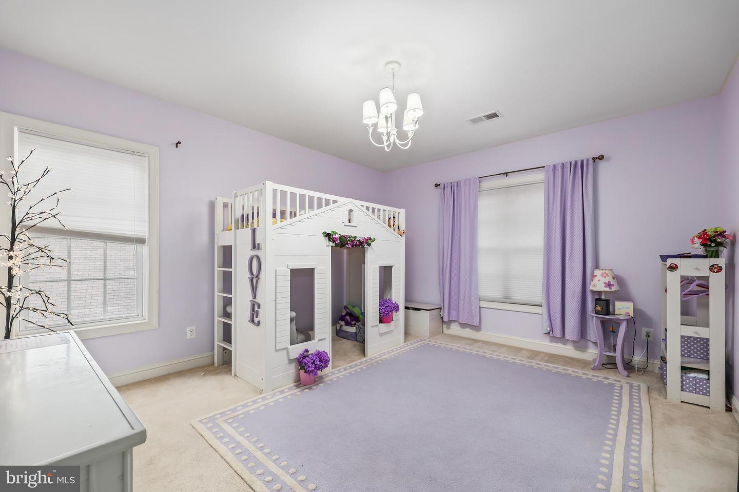 519 CARDINAL LN, WARRENTON, Virginia 20186, 5 Bedrooms Bedrooms, ,4 BathroomsBathrooms,Residential,For sale,519 CARDINAL LN,VAFQ2016646 MLS # VAFQ2016646