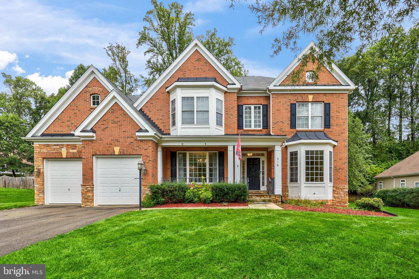 519 CARDINAL LN, WARRENTON, Virginia 20186, 5 Bedrooms Bedrooms, ,4 BathroomsBathrooms,Residential,For sale,519 CARDINAL LN,VAFQ2016646 MLS # VAFQ2016646