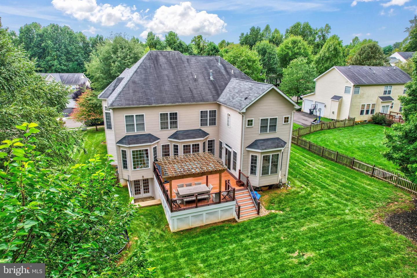 519 CARDINAL LN, WARRENTON, Virginia 20186, 5 Bedrooms Bedrooms, ,4 BathroomsBathrooms,Residential,For sale,519 CARDINAL LN,VAFQ2016646 MLS # VAFQ2016646