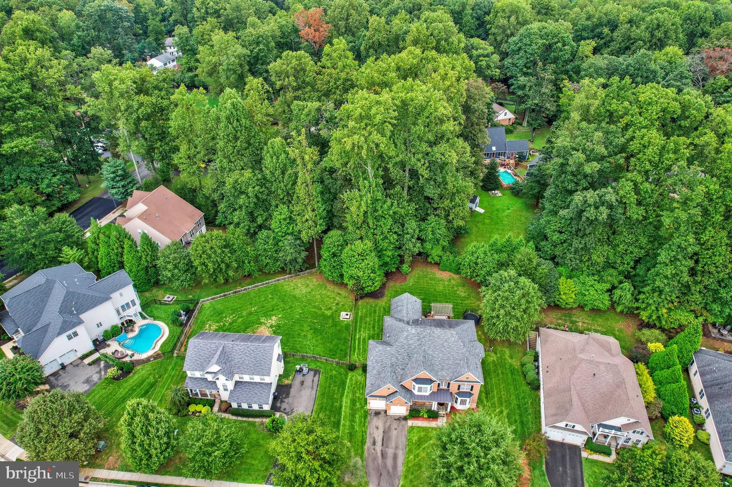 519 CARDINAL LN, WARRENTON, Virginia 20186, 5 Bedrooms Bedrooms, ,4 BathroomsBathrooms,Residential,For sale,519 CARDINAL LN,VAFQ2016646 MLS # VAFQ2016646