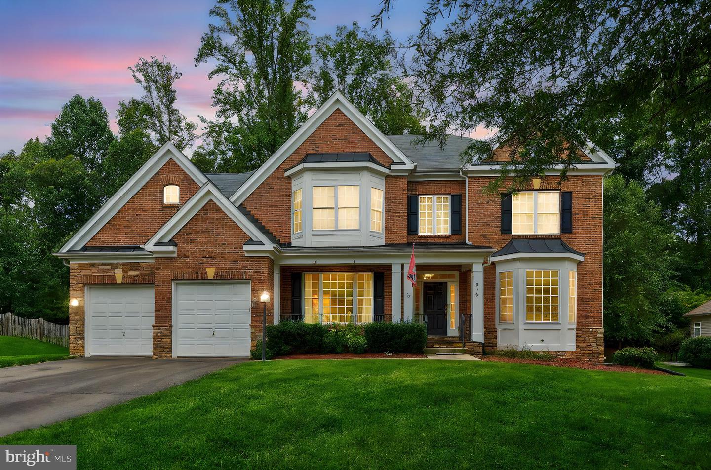 519 CARDINAL LN, WARRENTON, Virginia 20186, 5 Bedrooms Bedrooms, ,4 BathroomsBathrooms,Residential,For sale,519 CARDINAL LN,VAFQ2016646 MLS # VAFQ2016646