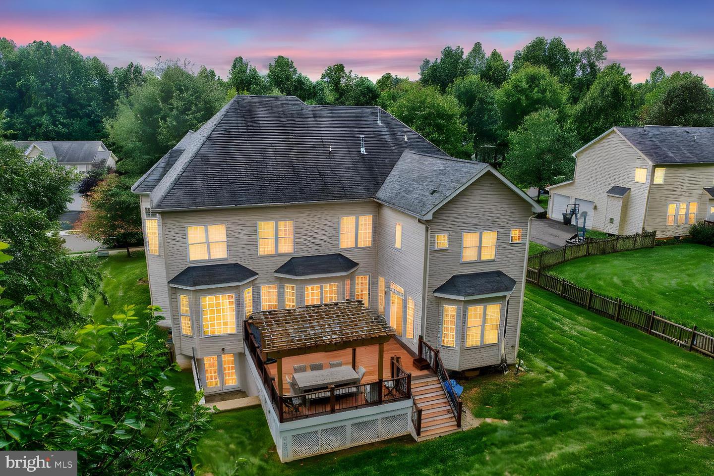 519 CARDINAL LN, WARRENTON, Virginia 20186, 5 Bedrooms Bedrooms, ,4 BathroomsBathrooms,Residential,For sale,519 CARDINAL LN,VAFQ2016646 MLS # VAFQ2016646