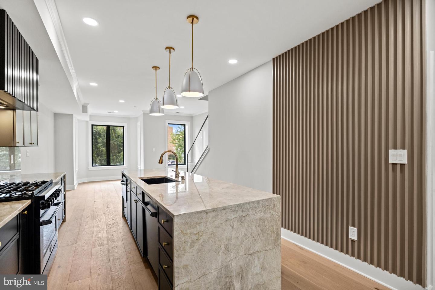1407 1ST ST NW #PH-2, WASHINGTON, District Of Columbia 20001, 3 Bedrooms Bedrooms, ,2 BathroomsBathrooms,Residential,For sale,1407 1ST ST NW #PH-2,DCDC2200836 MLS # DCDC2200836