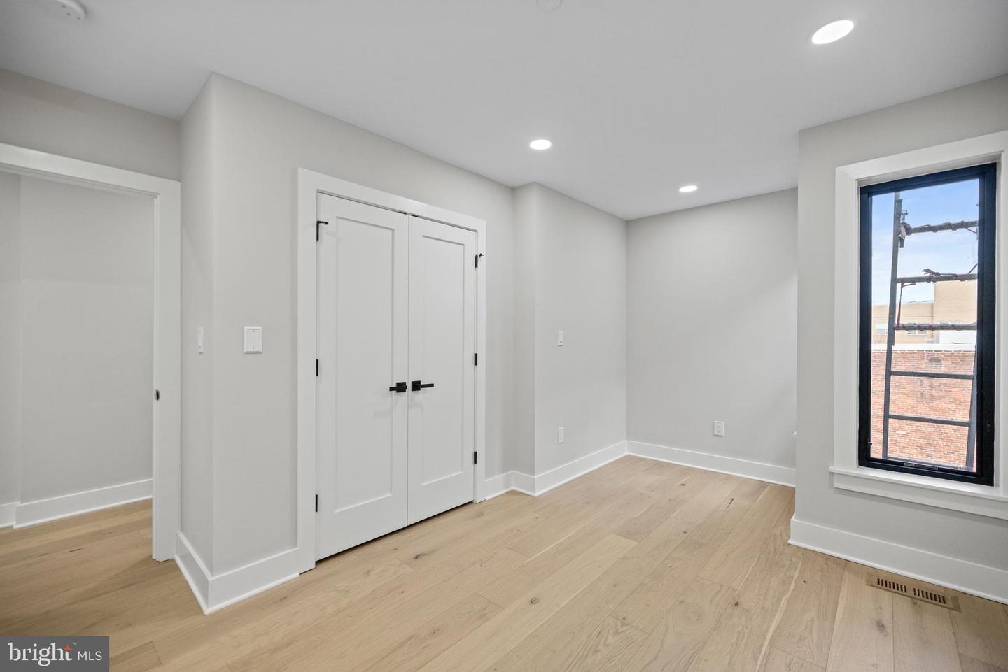 1407 1ST ST NW #PH-2, WASHINGTON, District Of Columbia 20001, 3 Bedrooms Bedrooms, ,2 BathroomsBathrooms,Residential,For sale,1407 1ST ST NW #PH-2,DCDC2200836 MLS # DCDC2200836