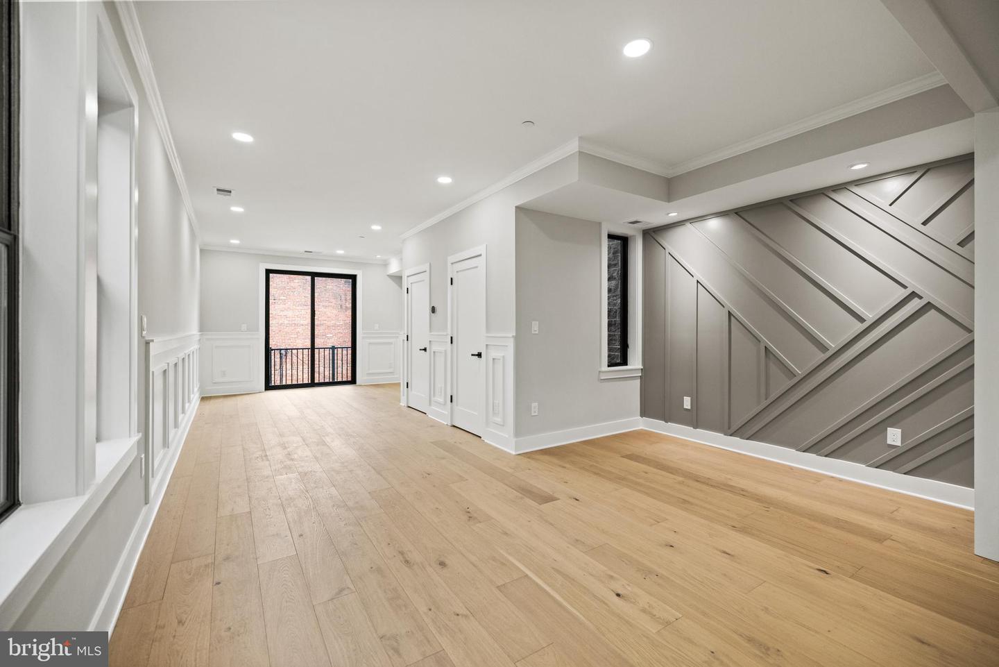1407 1ST ST NW #PH-2, WASHINGTON, District Of Columbia 20001, 3 Bedrooms Bedrooms, ,2 BathroomsBathrooms,Residential,For sale,1407 1ST ST NW #PH-2,DCDC2200836 MLS # DCDC2200836