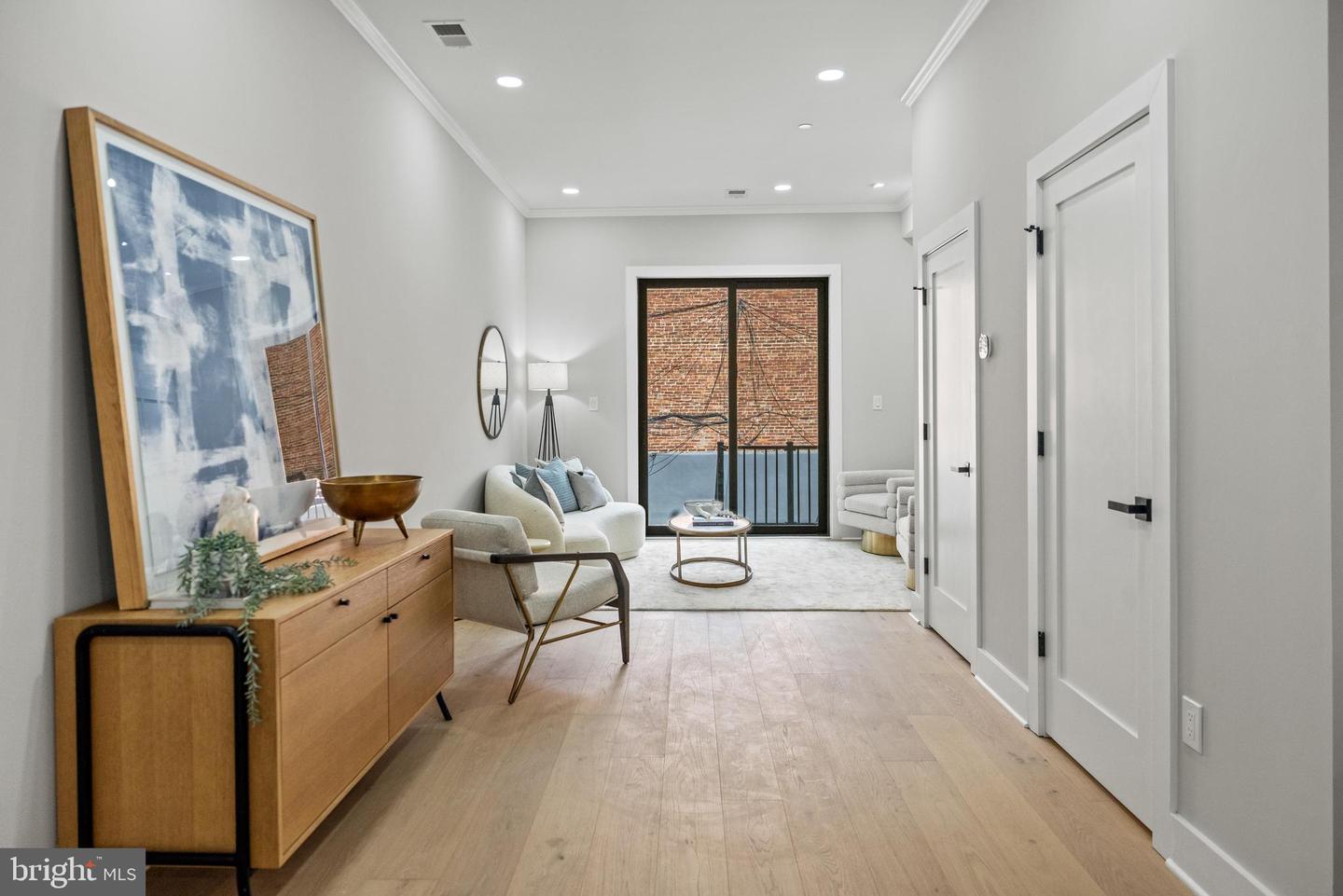 1407 1ST ST NW #1, WASHINGTON, District Of Columbia 20001, 3 Bedrooms Bedrooms, ,2 BathroomsBathrooms,Residential,For sale,1407 1ST ST NW #1,DCDC2200840 MLS # DCDC2200840