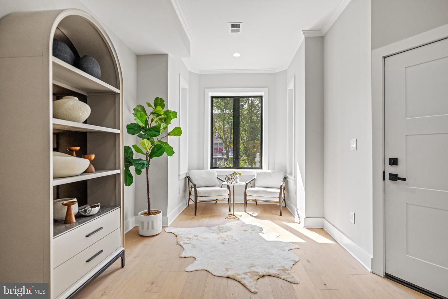 1407 1ST ST NW #1, WASHINGTON, District Of Columbia 20001, 3 Bedrooms Bedrooms, ,2 BathroomsBathrooms,Residential,For sale,1407 1ST ST NW #1,DCDC2200840 MLS # DCDC2200840