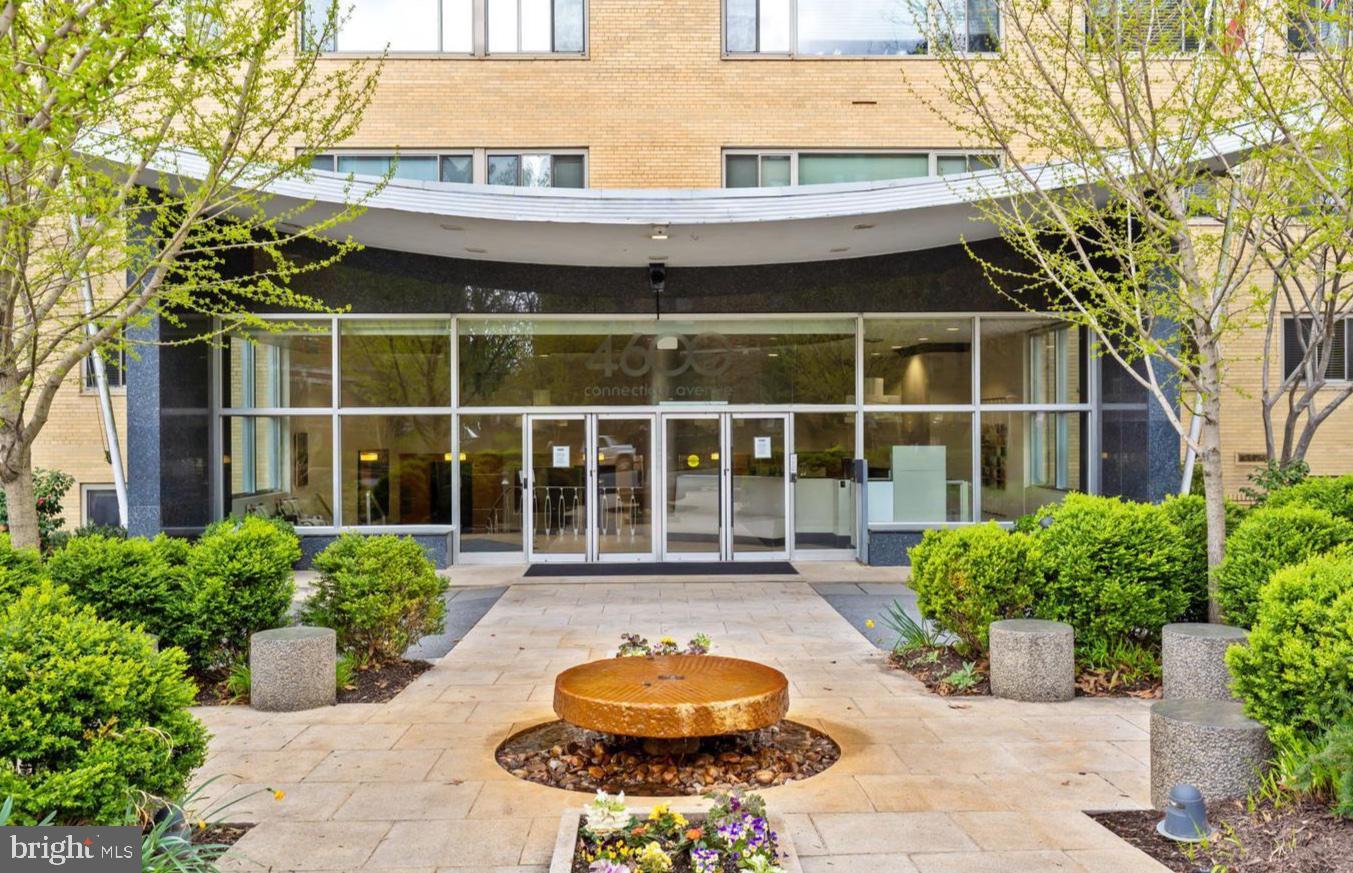 4600 CONNECTICUT AVE NW #306, WASHINGTON, District Of Columbia 20008, 2 Bedrooms Bedrooms, ,2 BathroomsBathrooms,Residential,For sale,4600 CONNECTICUT AVE NW #306,DCDC2200844 MLS # DCDC2200844