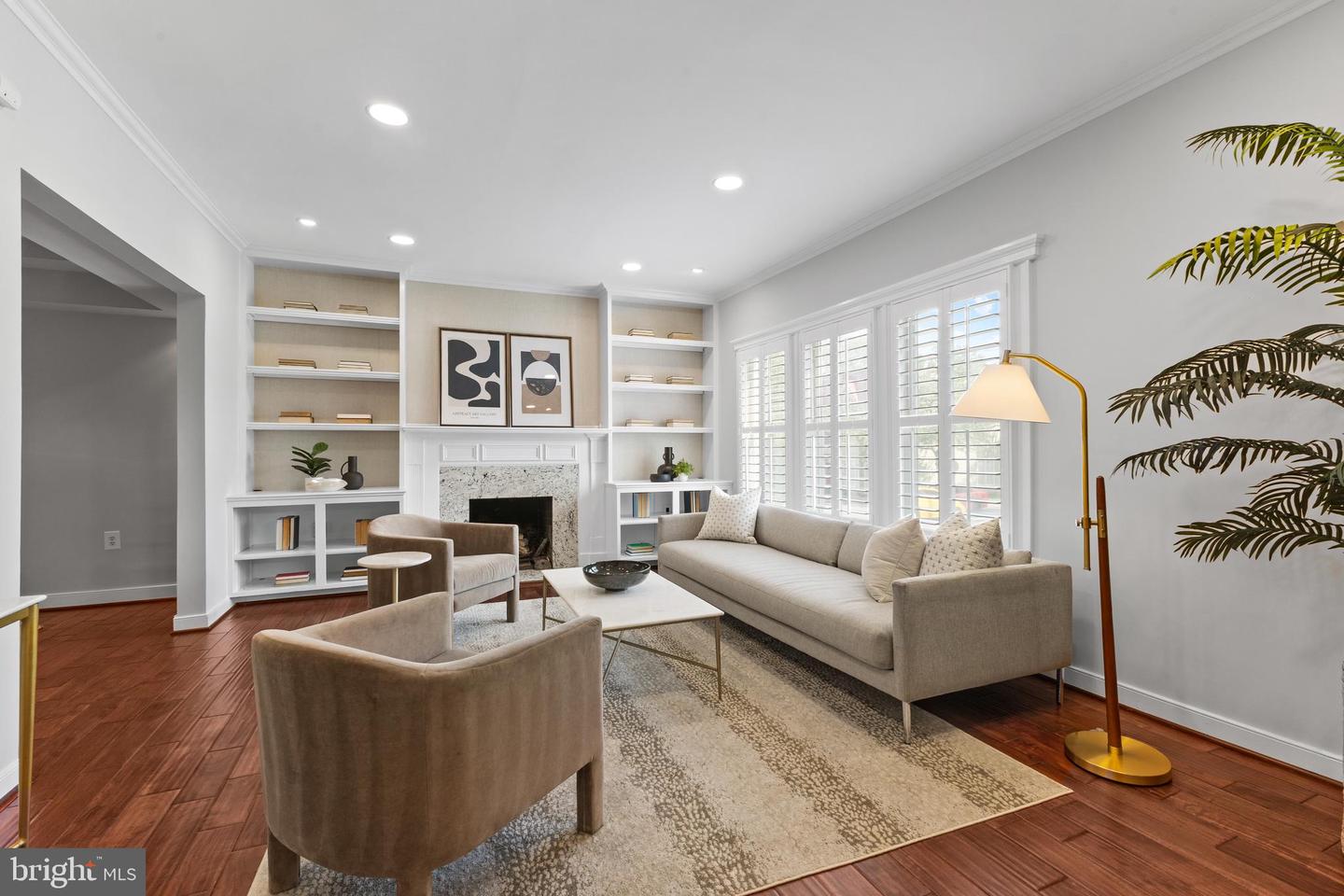 1401 PRINCESS ST, ALEXANDRIA, Virginia 22314, 3 Bedrooms Bedrooms, ,2 BathroomsBathrooms,Residential,For sale,1401 PRINCESS ST,VAAX2045392 MLS # VAAX2045392