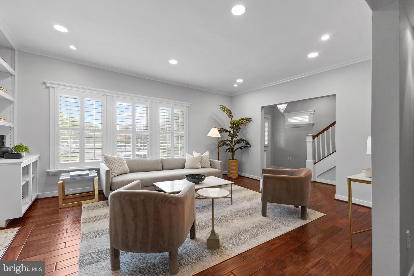 1401 PRINCESS ST, ALEXANDRIA, Virginia 22314, 3 Bedrooms Bedrooms, ,2 BathroomsBathrooms,Residential,For sale,1401 PRINCESS ST,VAAX2045392 MLS # VAAX2045392