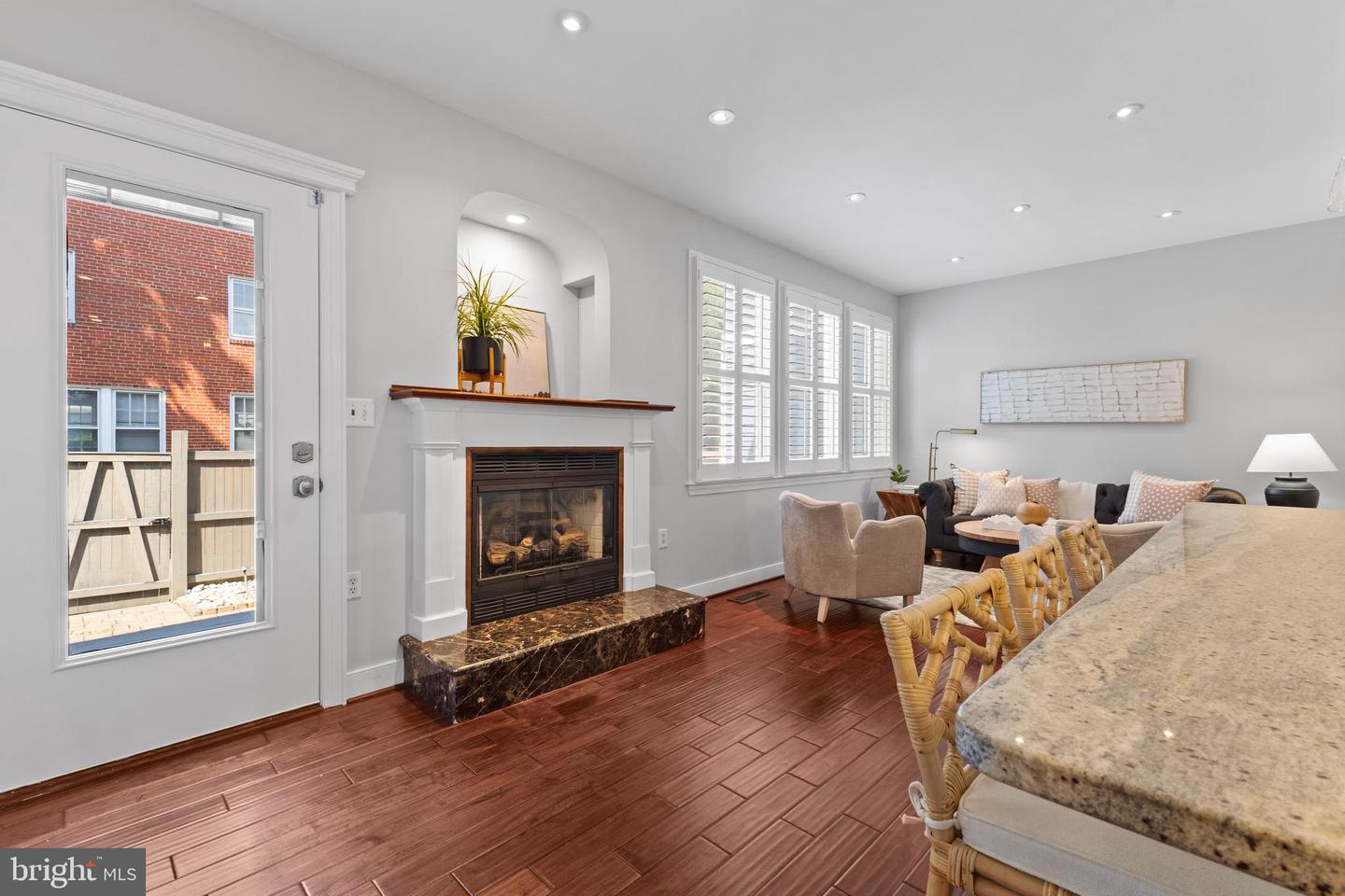 1401 PRINCESS ST, ALEXANDRIA, Virginia 22314, 3 Bedrooms Bedrooms, ,2 BathroomsBathrooms,Residential,For sale,1401 PRINCESS ST,VAAX2045392 MLS # VAAX2045392