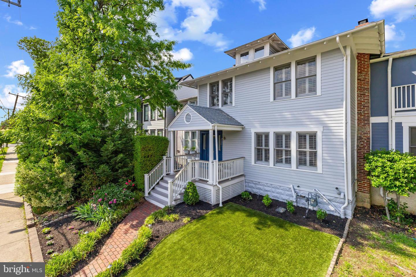 1401 PRINCESS ST, ALEXANDRIA, Virginia 22314, 3 Bedrooms Bedrooms, ,2 BathroomsBathrooms,Residential,For sale,1401 PRINCESS ST,VAAX2045392 MLS # VAAX2045392
