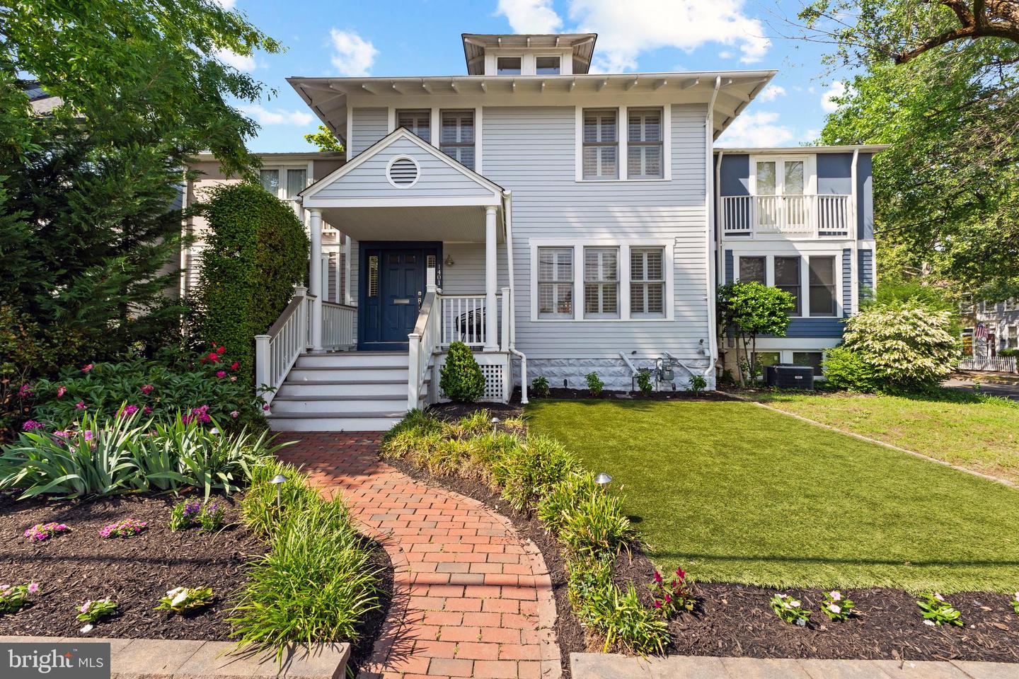 1401 PRINCESS ST, ALEXANDRIA, Virginia 22314, 3 Bedrooms Bedrooms, ,2 BathroomsBathrooms,Residential,For sale,1401 PRINCESS ST,VAAX2045392 MLS # VAAX2045392