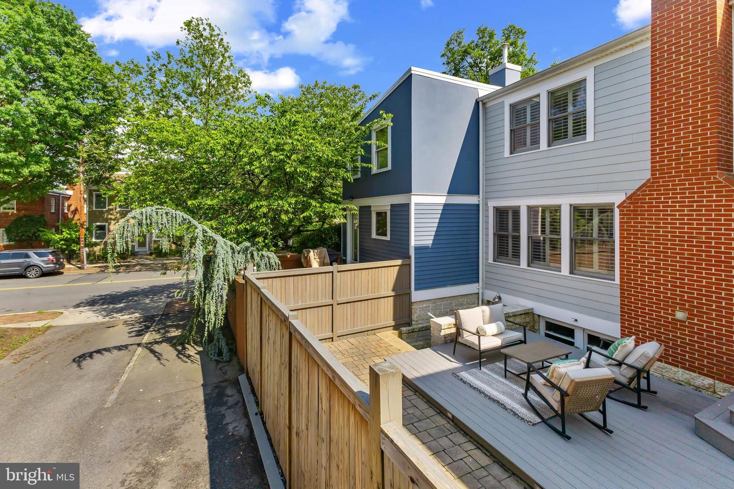 1401 PRINCESS ST, ALEXANDRIA, Virginia 22314, 3 Bedrooms Bedrooms, ,2 BathroomsBathrooms,Residential,For sale,1401 PRINCESS ST,VAAX2045392 MLS # VAAX2045392