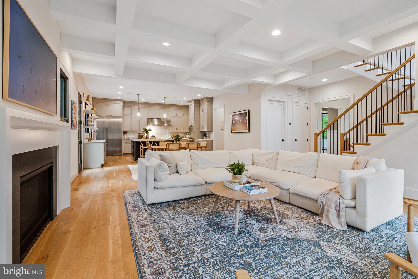 6325 36TH ST N, ARLINGTON, Virginia 22213, 6 Bedrooms Bedrooms, ,6 BathroomsBathrooms,Residential,For sale,6325 36TH ST N,VAAR2057528 MLS # VAAR2057528