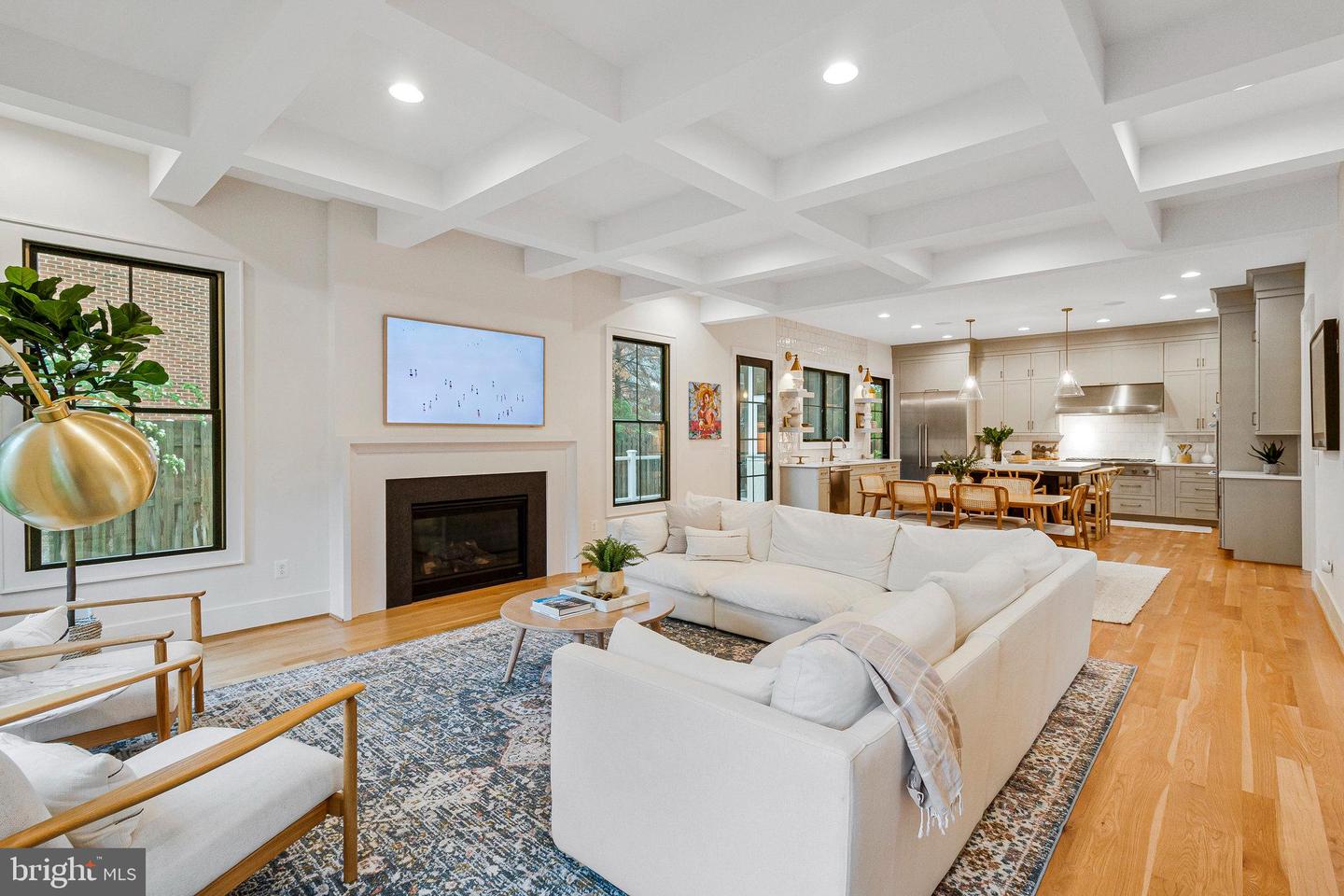 6325 36TH ST N, ARLINGTON, Virginia 22213, 6 Bedrooms Bedrooms, ,6 BathroomsBathrooms,Residential,For sale,6325 36TH ST N,VAAR2057528 MLS # VAAR2057528