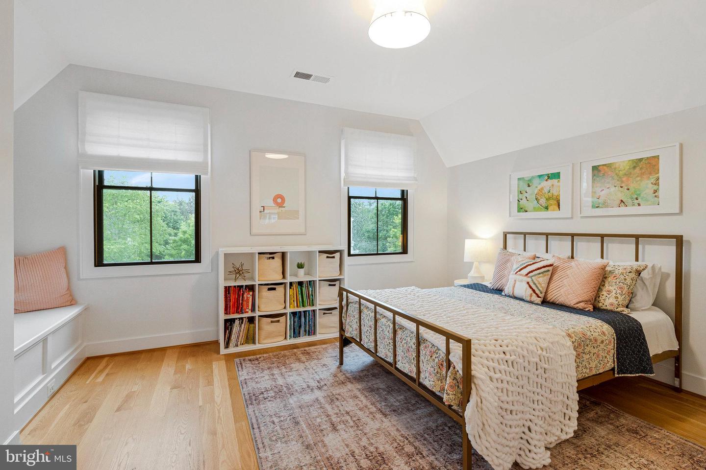 6325 36TH ST N, ARLINGTON, Virginia 22213, 6 Bedrooms Bedrooms, ,6 BathroomsBathrooms,Residential,For sale,6325 36TH ST N,VAAR2057528 MLS # VAAR2057528