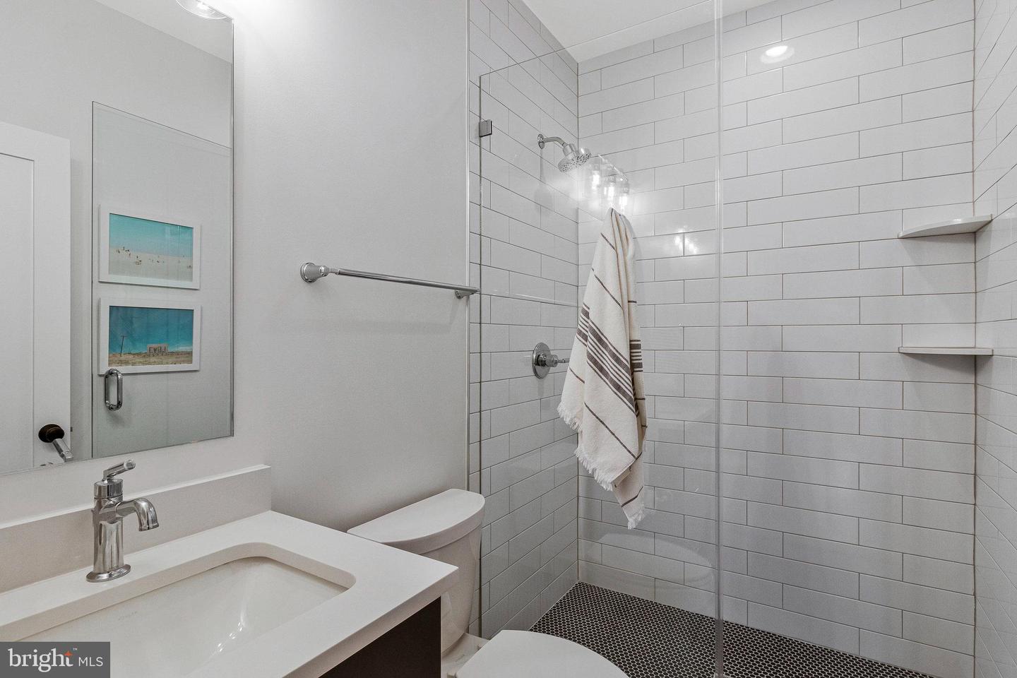 6325 36TH ST N, ARLINGTON, Virginia 22213, 6 Bedrooms Bedrooms, ,6 BathroomsBathrooms,Residential,For sale,6325 36TH ST N,VAAR2057528 MLS # VAAR2057528