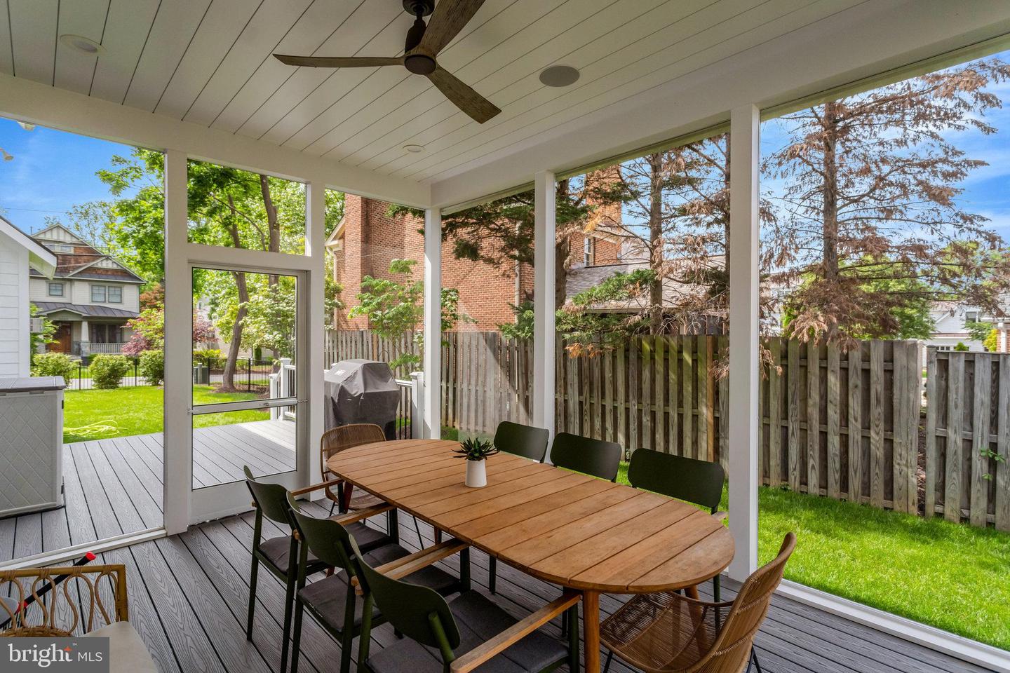 6325 36TH ST N, ARLINGTON, Virginia 22213, 6 Bedrooms Bedrooms, ,6 BathroomsBathrooms,Residential,For sale,6325 36TH ST N,VAAR2057528 MLS # VAAR2057528