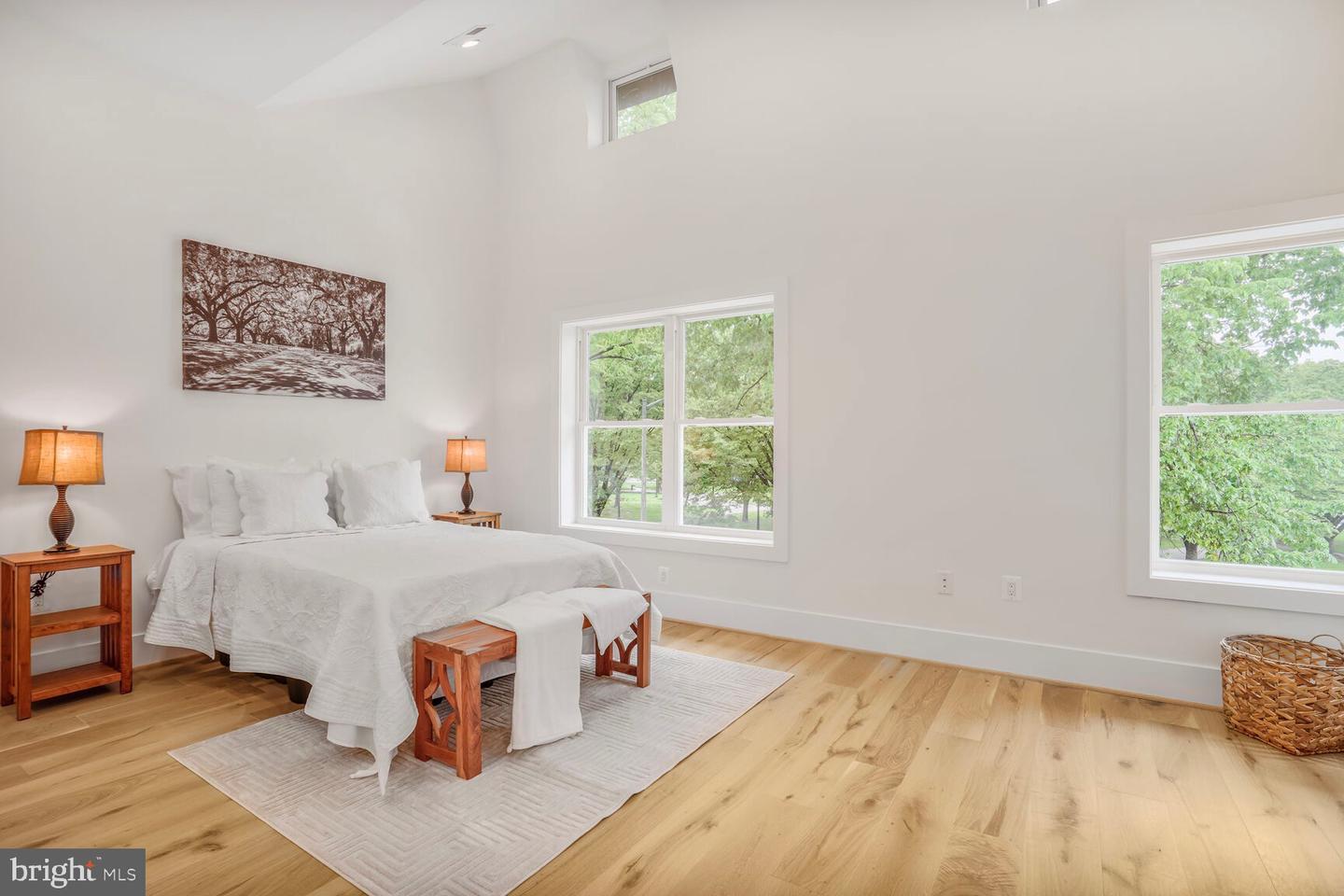 16 SHERMAN CIR NW, WASHINGTON, District Of Columbia 20011, 5 Bedrooms Bedrooms, ,3 BathroomsBathrooms,Residential,For sale,16 SHERMAN CIR NW,DCDC2200796 MLS # DCDC2200796