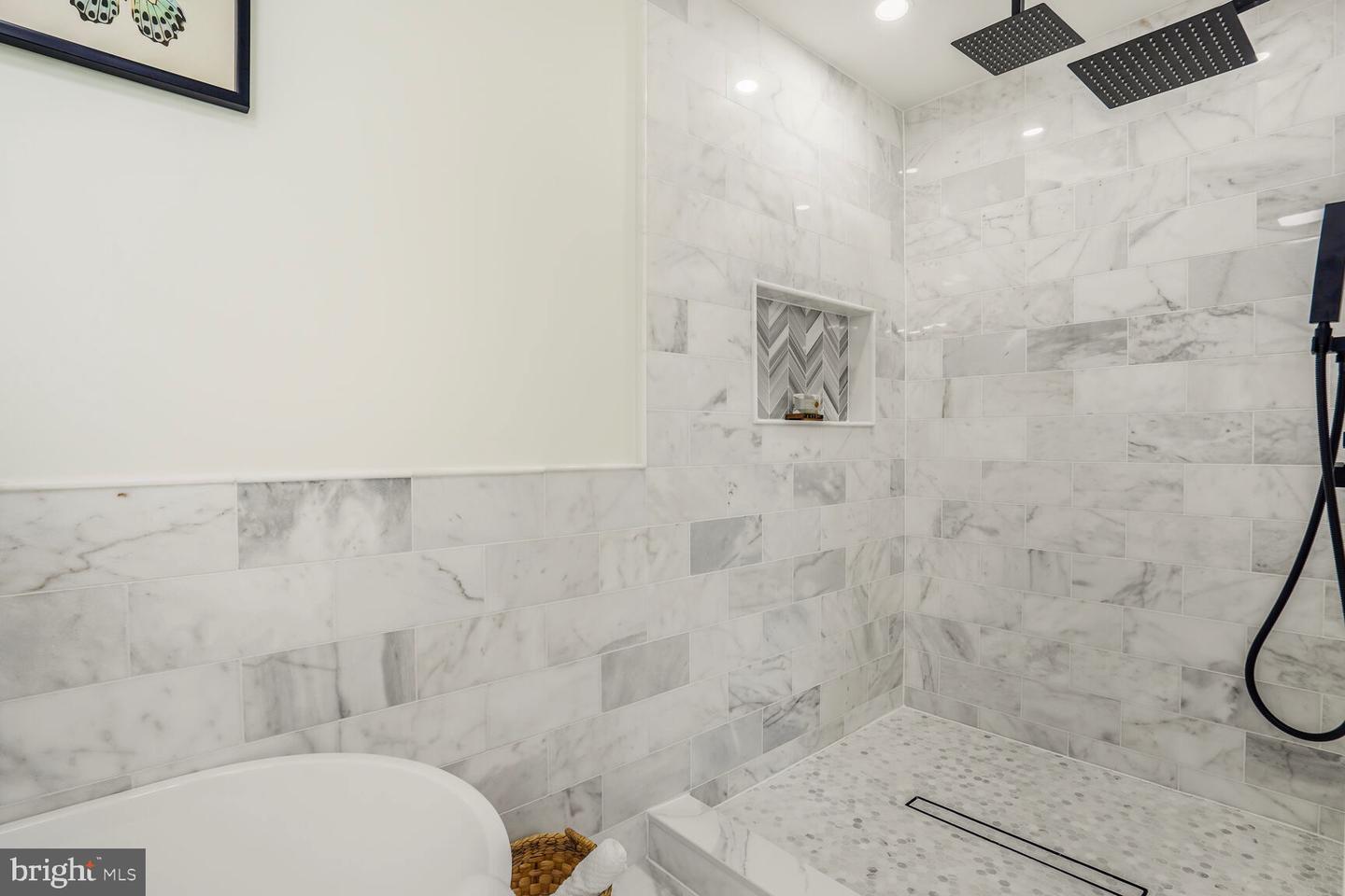 16 SHERMAN CIR NW, WASHINGTON, District Of Columbia 20011, 5 Bedrooms Bedrooms, ,3 BathroomsBathrooms,Residential,For sale,16 SHERMAN CIR NW,DCDC2200796 MLS # DCDC2200796