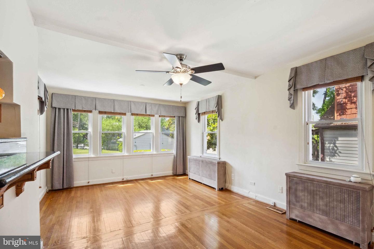 3023 K ST SE, WASHINGTON, District Of Columbia 20019, 4 Bedrooms Bedrooms, ,2 BathroomsBathrooms,Residential,For sale,3023 K ST SE,DCDC2200814 MLS # DCDC2200814