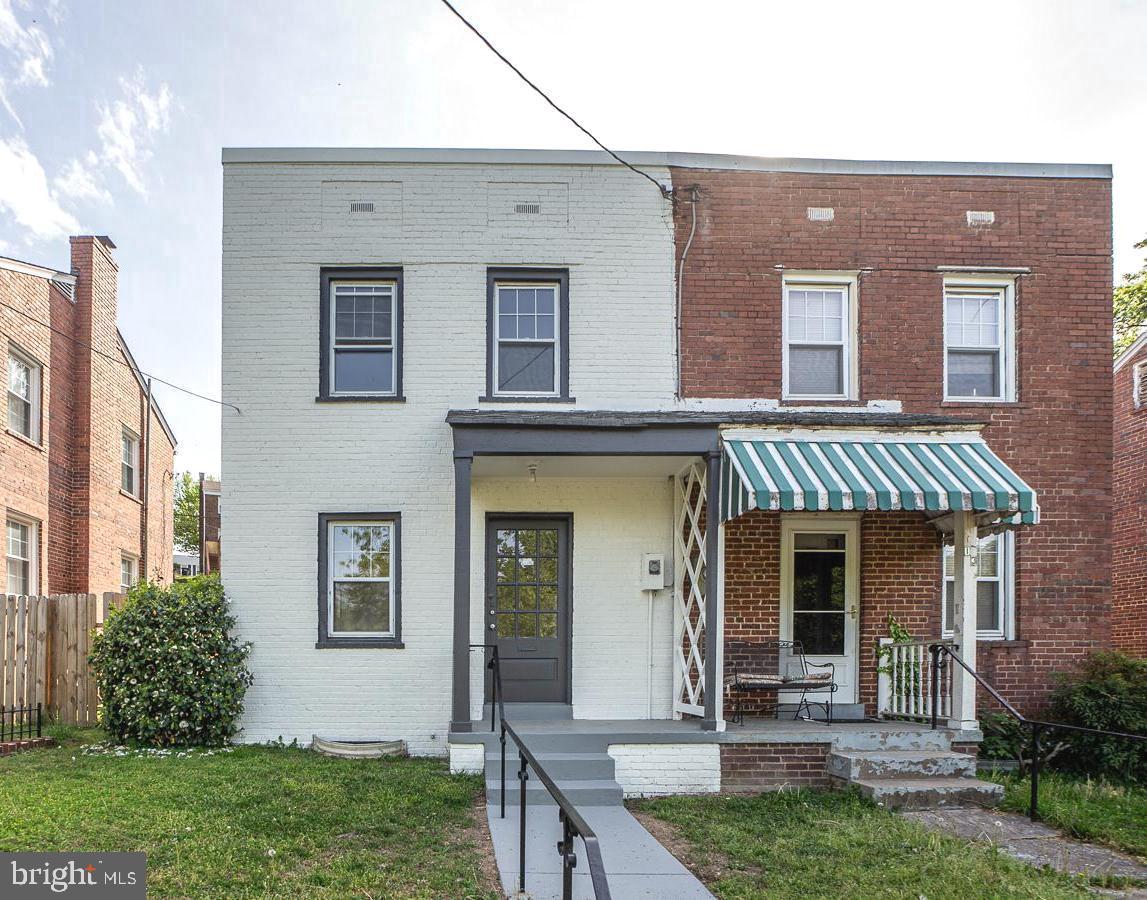15 47TH ST SE, WASHINGTON, District Of Columbia 20019, 2 Bedrooms Bedrooms, ,1 BathroomBathrooms,Residential,For sale,15 47TH ST SE,DCDC2200860 MLS # DCDC2200860