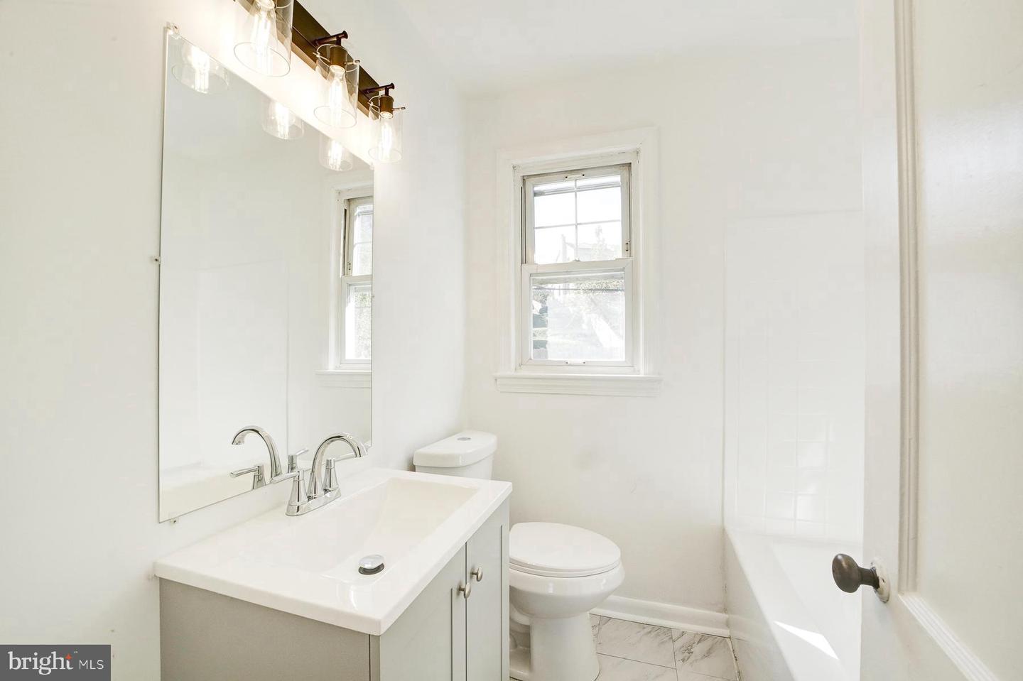 15 47TH ST SE, WASHINGTON, District Of Columbia 20019, 2 Bedrooms Bedrooms, ,1 BathroomBathrooms,Residential,For sale,15 47TH ST SE,DCDC2200860 MLS # DCDC2200860